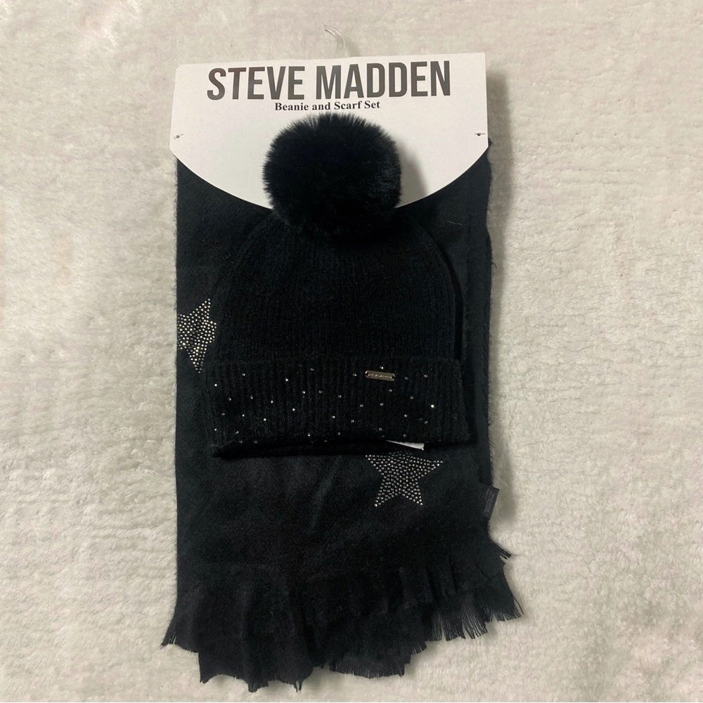 Steve Madden Toque and Scarf Set Black New Rhinestone Star